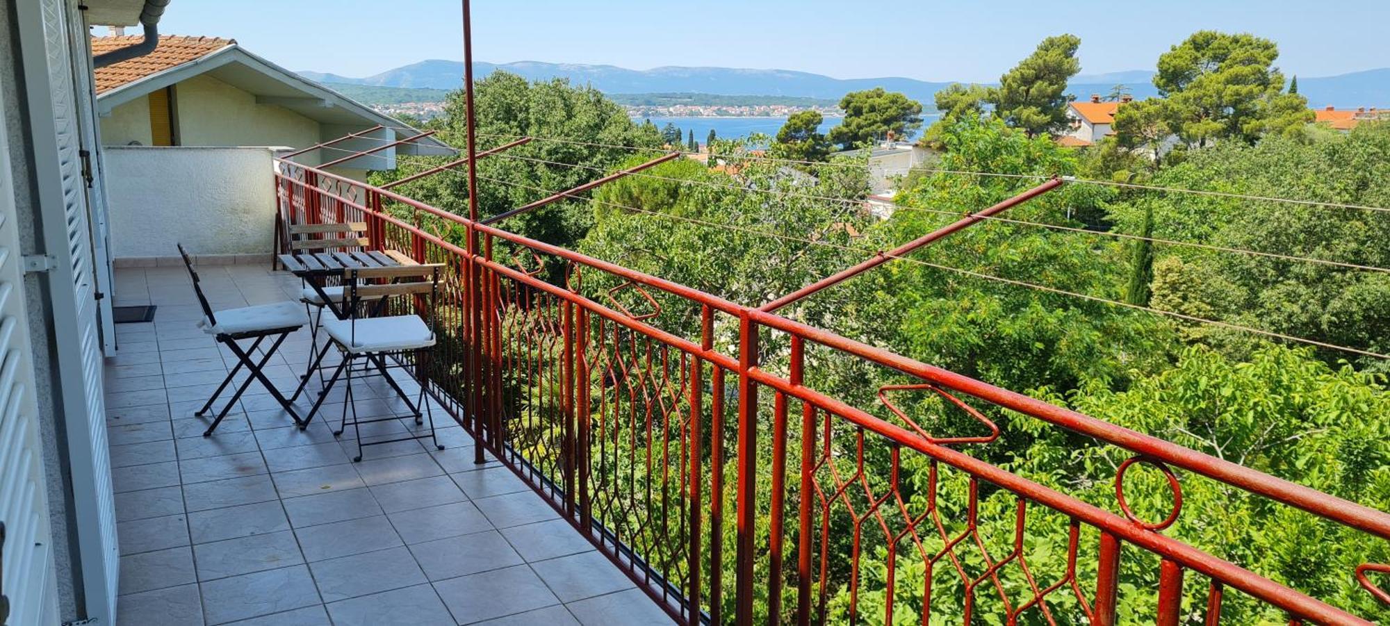 Apartmani Elena Malinska Rom bilde